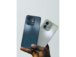 *INFINIX HOT 50I. 128GB/8GB RAM ETA 10/10 COMME NEUF BON PRIX.