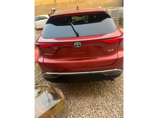 Toyota venza hybride écran moderne tactile