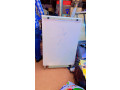des-tableaux-blancs-a-marqueur-decole-disponible-small-1