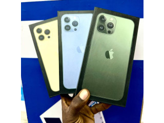 *IPHONE 13 pro Max usa  512Go__*
