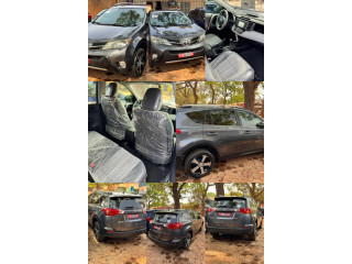 Toyota RAV4 année 2014