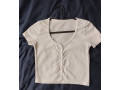 friperie-femme-disponible-a-bon-prix-small-4