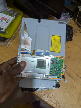 reparation-de-console-et-ordinateur-chez-viraltechmarket-big-0