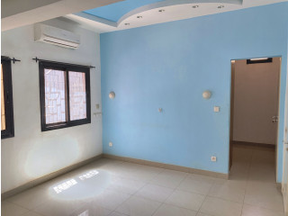 DUPLEX PRESTIGE EN LOCATION - TANGHIN