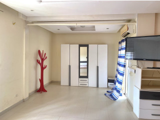 TRIPLEX LUXE AVEC PISCINE - OUAGA2000 ZONE A