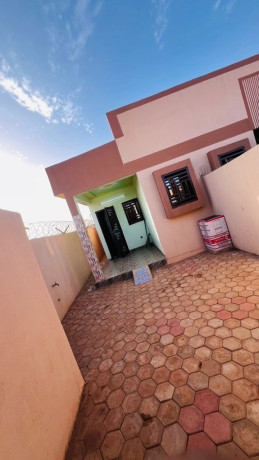 location-villa-meublee-a-karpala-big-0