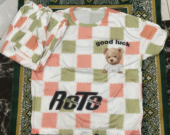 pyjamas-big-4