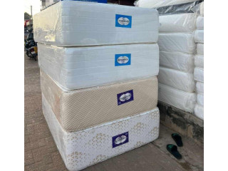 Matelas mousse spécial 2 places épaisseur 50 cm