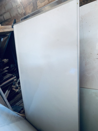 des-tableaux-blancs-magnetiques-a-marqueur-disponibles-big-0