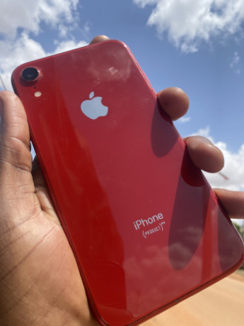 iphone-xr-256-gb-big-0