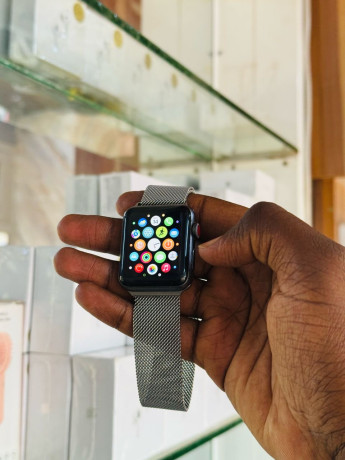 apple-watch-serie-3-seule-piece-big-1