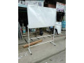 des-tableaux-blancs-magnetiques-roulant-et-pivotant-disponibles-small-1