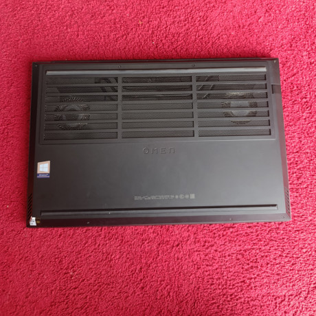 hp-omen15-rtx2060-6go-big-2