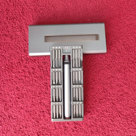 tournevis-de-precision-electrique-50en1-big-2