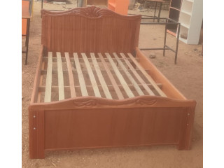 Lit deux places disponibles a très bon prix