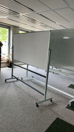 des-tableaux-blancs-magnetiques-support-pivotant-disponible-big-3