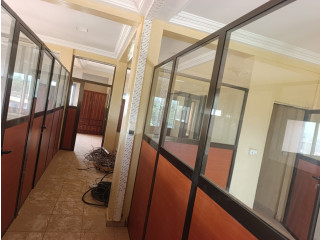 OPEN SPACE À PATTE D'OIE