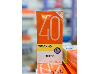 Spark 40 Simple (256Go+16Go) disponible/Livraison gratuite à Ouaga 76 38 24 34