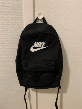 sac-a-dos-nike-big-0