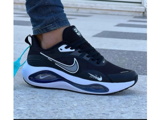 Chaussures de sport *Nike original*