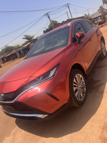 opportunite-toyota-venza-2024-neuf-big-3