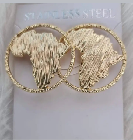 boucles-doreilles-et-colliers-big-1