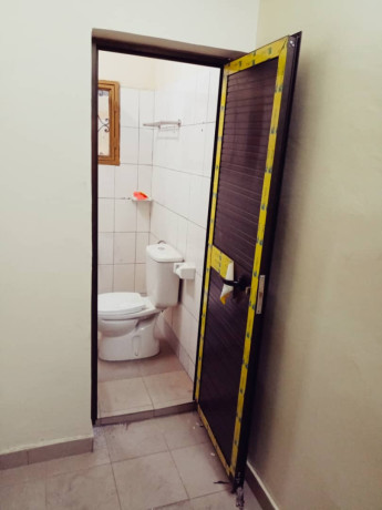 porte-aluminium-ouvrant-a-la-francaise-deux-battant-tres-resistant-big-4