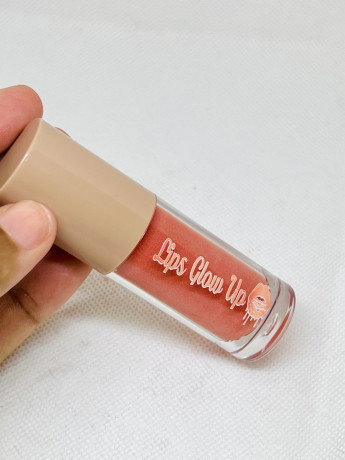 des-gloss-pour-vos-levres-big-1