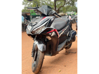 Scooter Aerox 155 second main couleur d'origine