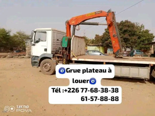 Camion grue à louer