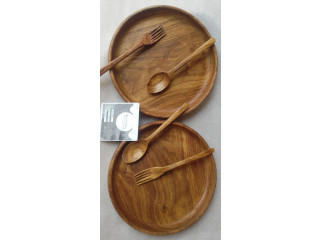 Assiette en bois local du Burkina Faso