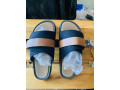 chaussures-claquettes-small-0
