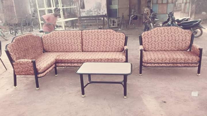 fabrication-et-vente-de-meubles-en-fer-forge-big-0