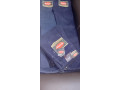 vente-de-jeans-neufs-pret-a-porter-small-2