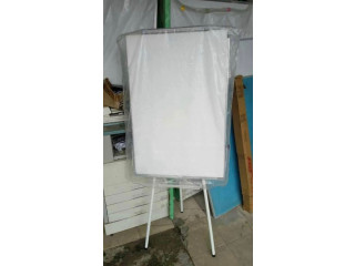 Des tableaux blancs magnétiques