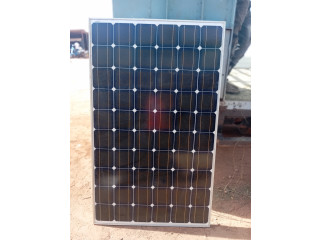 Panneaux solaires photovoltaïques