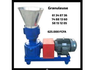 Granuleuse et moteur simple