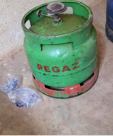 bouteille-de-gaz-pegaz-6kg-deja-charge-big-0