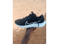 chaussures-de-sport-small-1
