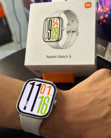 nouvelle-arrivage-redmi-watch-5-active-offre-speciale-40000-f-seulement-tu-veux-une-montre-classe-solide-et-vraiment-utile-au-quotidien-la-big-1