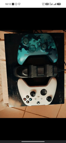 xbox-one-x-de-1-tera-big-1