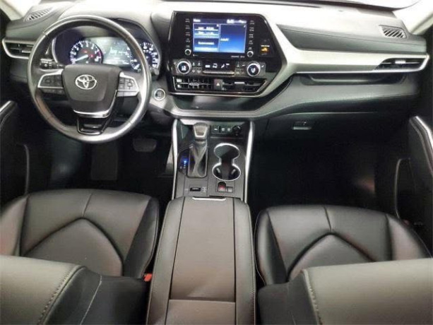 toyota-highlander-xle-2023-en-vente-a-ouaga-big-1