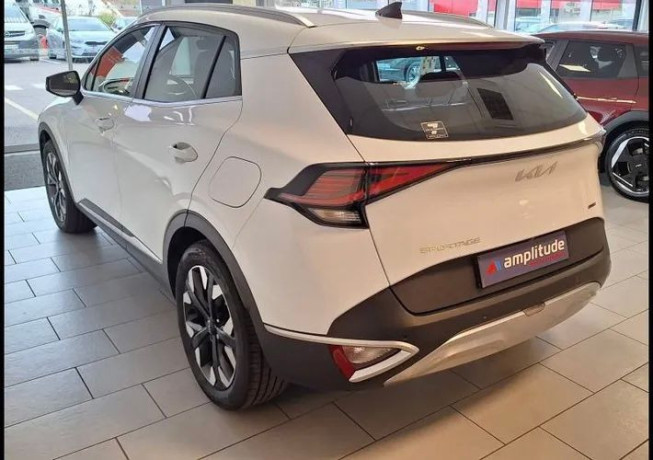 kia-sportage-2023-en-vente-a-ouaga-big-0
