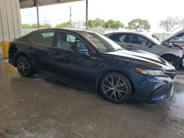 toyota-camry-se-2019-en-vente-a-la-zad-big-3