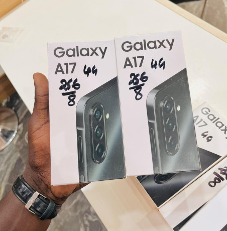 samsung-a17-big-0