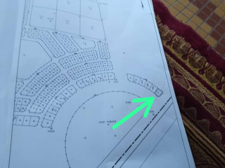 Terrain 723m² en vente à Somgandé