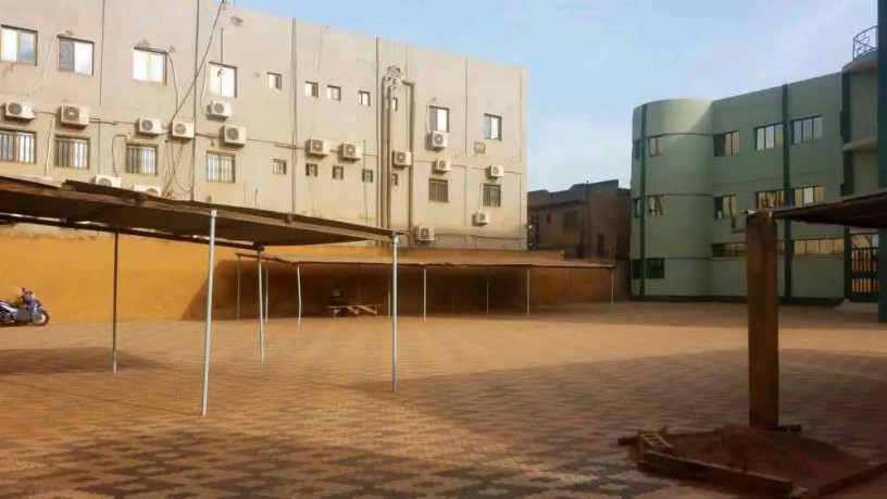 immeuble-r2-en-vente-a-ouaga-avenue-thomas-sankara-big-1