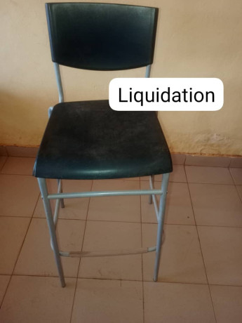 vente-de-chaises-france-au-revoir-big-3