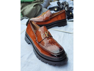 Soulier original disponible