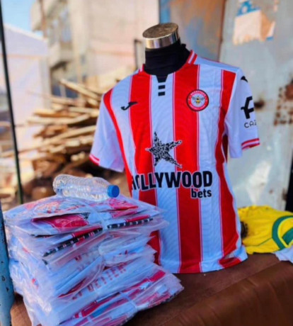 vente-de-maillots-big-3